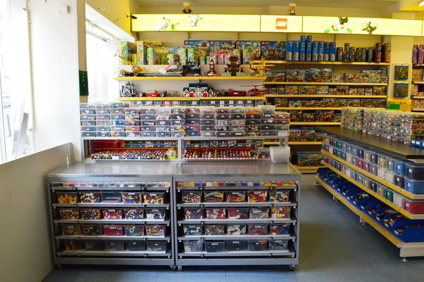 under Danmark genopfyldning LEGO Sets Ersatzteile und Ersatzsteine in Berlin - Spielzeugladen an der  Kaisereiche